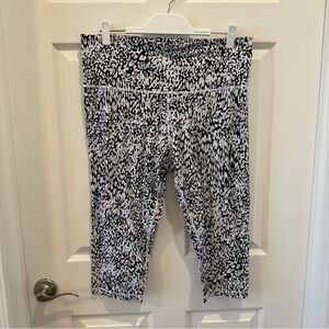 EUC Athleta 2X Elation Capri